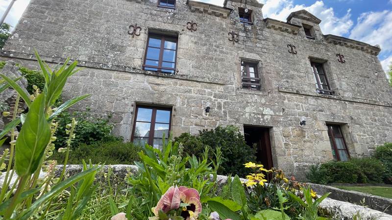 Grand Gîte en fleur