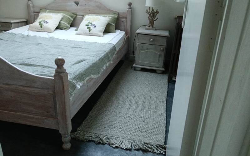 20c41fa0-92d1-4e57-a7be-ee9a75d81104