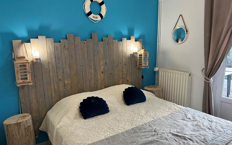 Chambre bord de mer lit 160x200