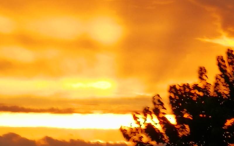 location gîte de groupe avec piscine au grand domaine Montloubier à Villeneuve de berg en ardèche et Rhône alpes 16 à 24 personnes