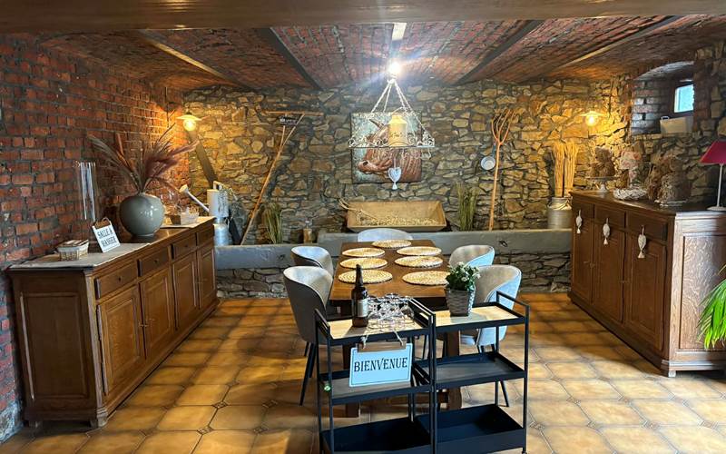 e78fa8a8-e388-452b-b70a-9fba214770f3