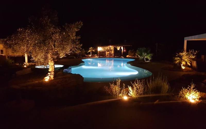 Gîte-avec-piscine-Corse