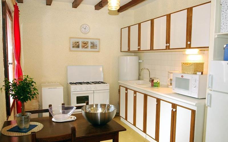 GITE CLASSIQUE 1ER PRIX CUISINE EQUIPEE ETANG VALLIER RESORT