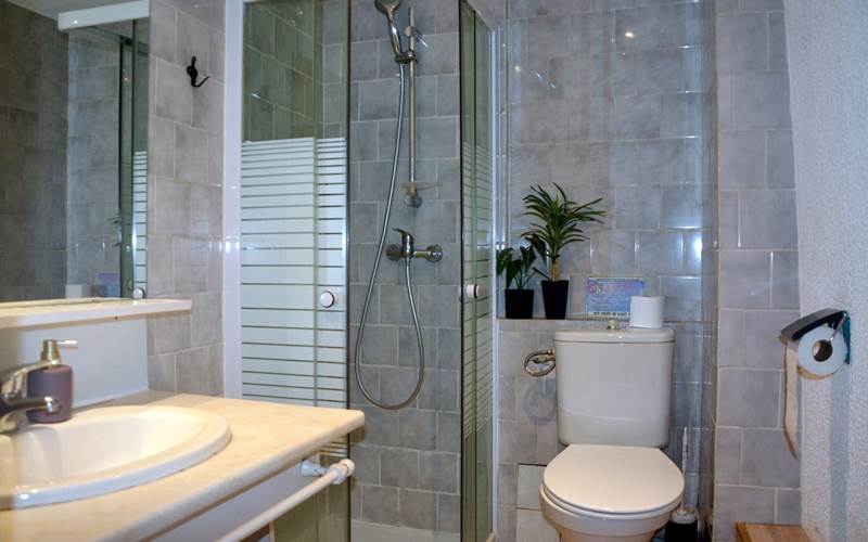 salle_de_bain_4_compressee