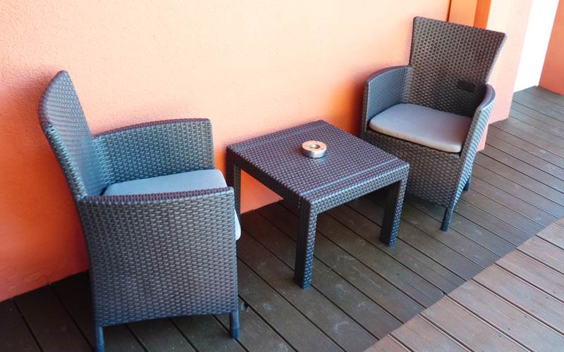 Chambre Léa salon Chambres d'Hôtes La Colline aux Yeux Doubs