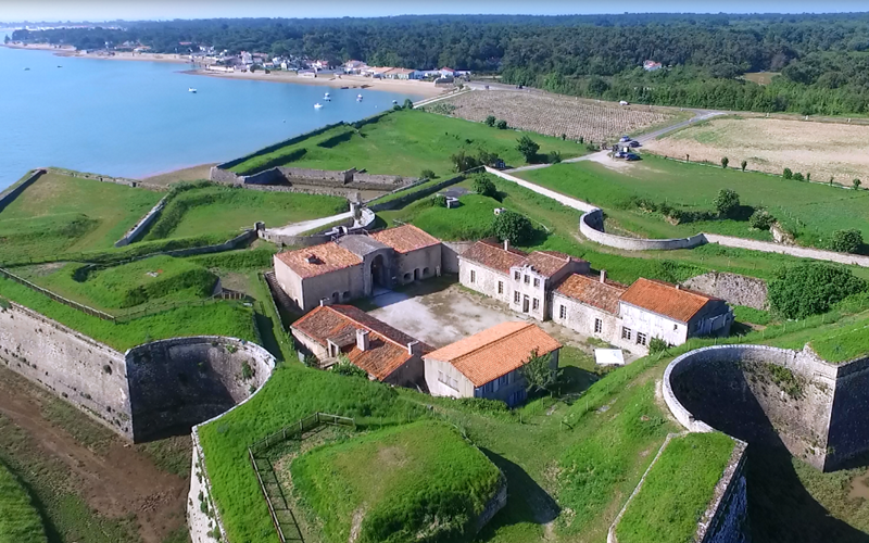 Vue-aerienne-photo-around