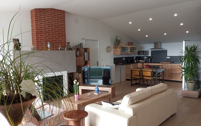 coin séjour et coin cuisine de la villa