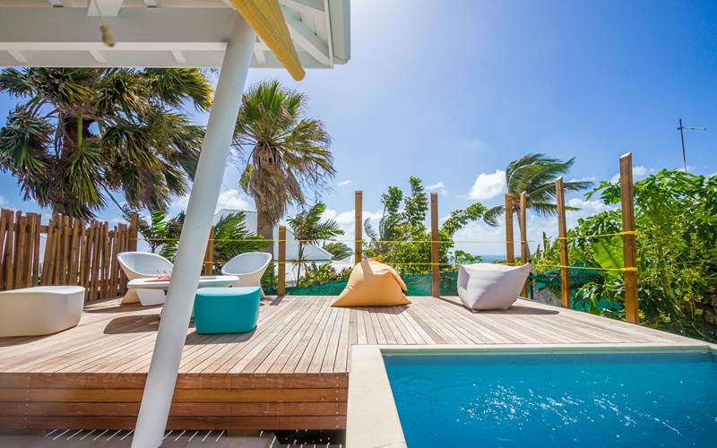 Iguane House villas & Micro Spa Suite Passion espace terrasse et piscine
