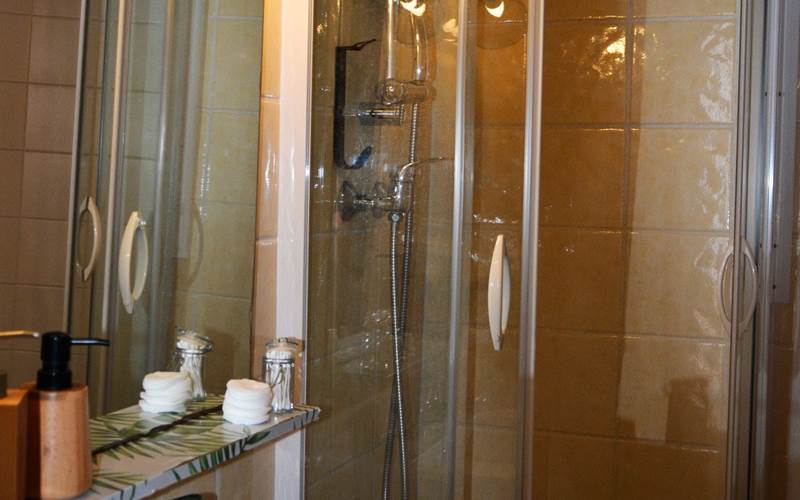 salle_de_bain_2_compressee