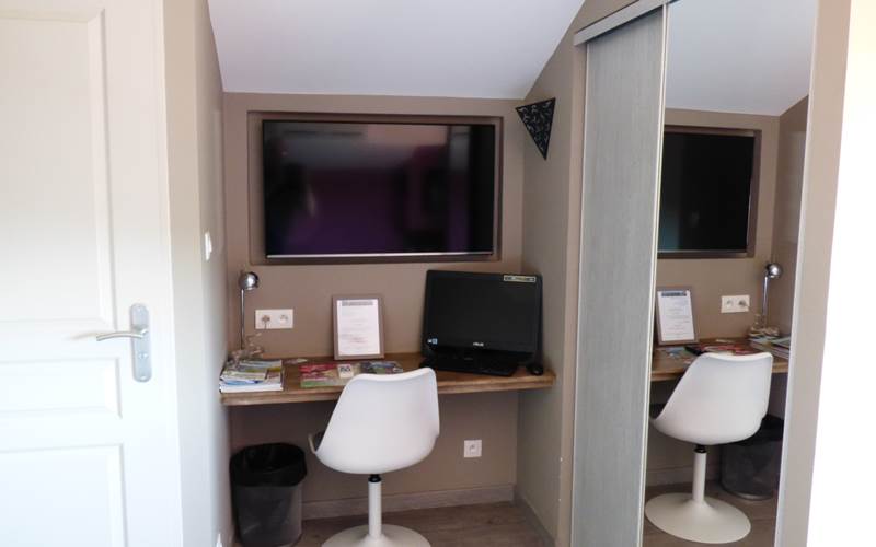 Chambre Eloïse 10 Chambres d'hôtes La colline aux Yeux Doubs