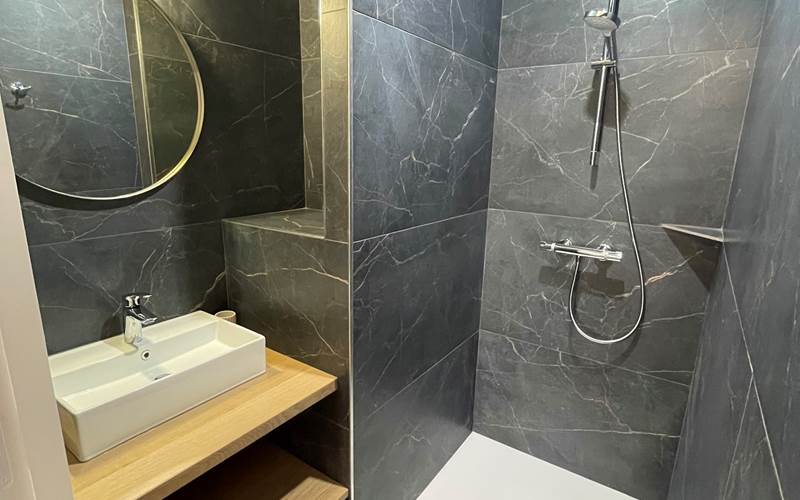 Deuxième salle de bain