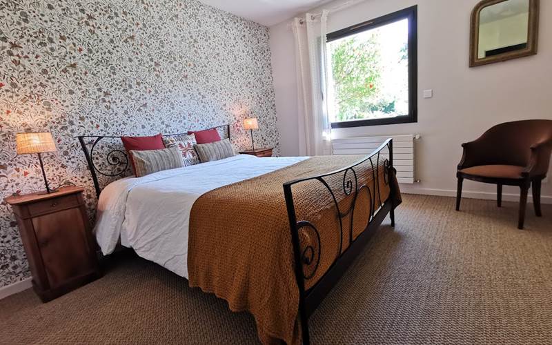Chambre king size près de Rocamadour, vallée de la Dordogne