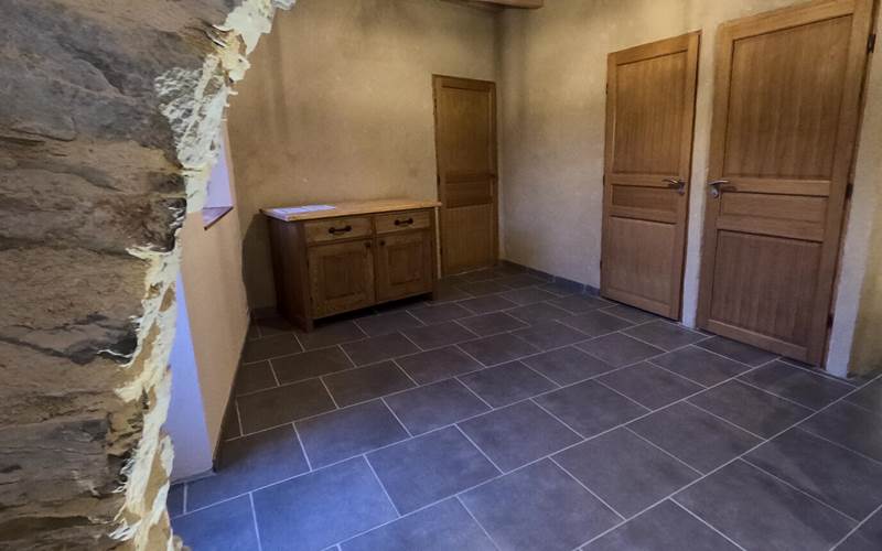 Gallery_1695483996134