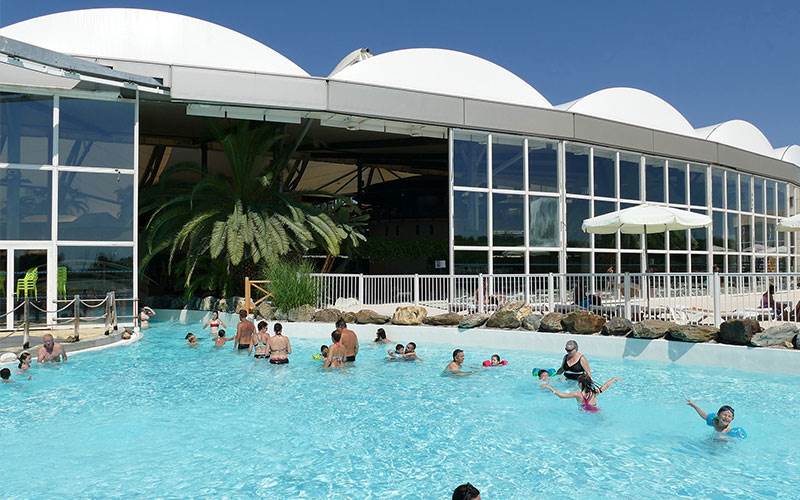 bassin_exterieur-photo-around