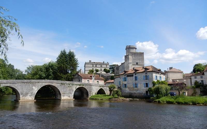 Bourdeilles-photo-around