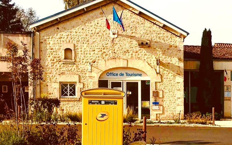 ETANG VALLIER BROSSAC OFFICE DE TOURISME