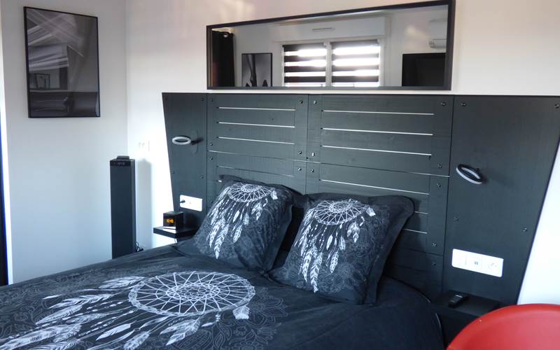 Chambre Léa La Colline aux Yeux Doubs 3