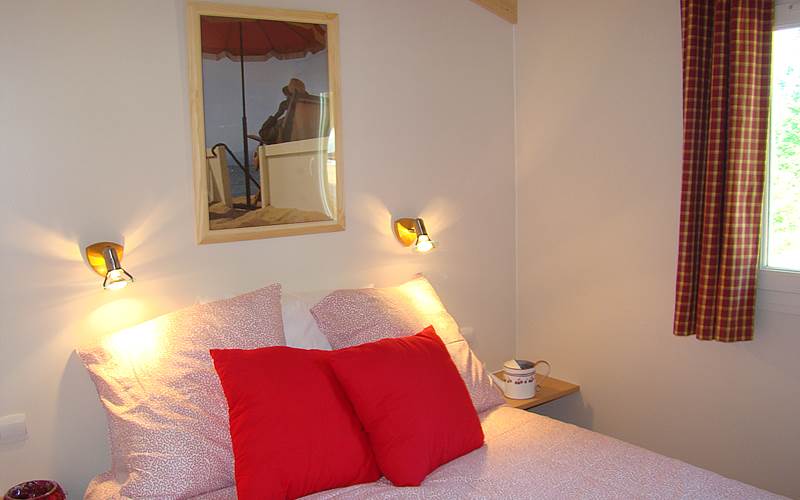 ETANG VALLIER RESORT CHALET LA CLAIRIERE CHAMBRE DOUBLE