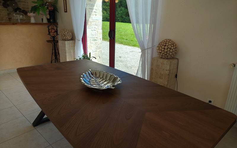 Le salon la grande table conviviale