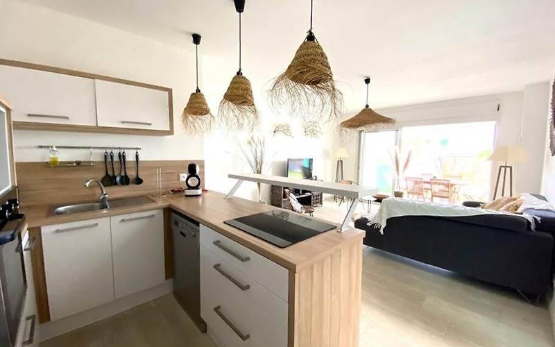 Ti Pêcheurs beige - cuisine ouverte