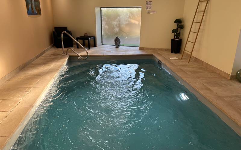 piscine intérieure chauffée privative
