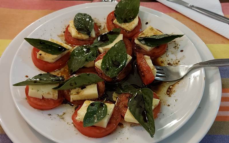 Copacabaña Lodge: Ensalada Caprese