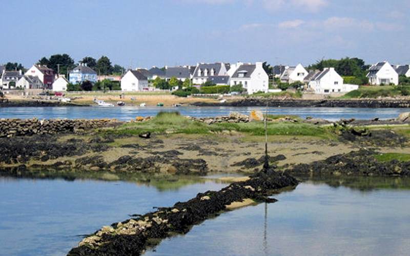 9a42b830-1e87-425d-9313-fbac0116fd14-photo-around