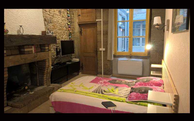 une autre vue de la pièce principale du studio