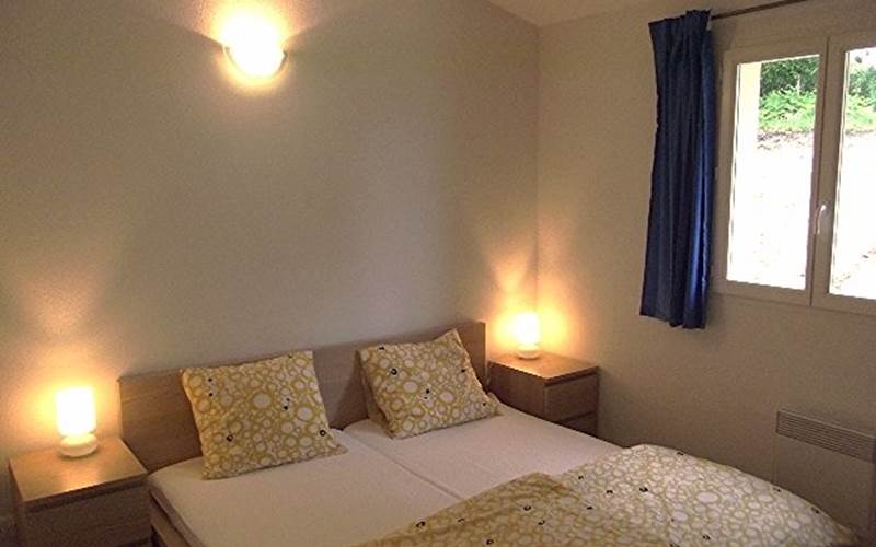 ETANG VALLIER RESORT VILLA HELEEN CHAMBRE DOUBLE