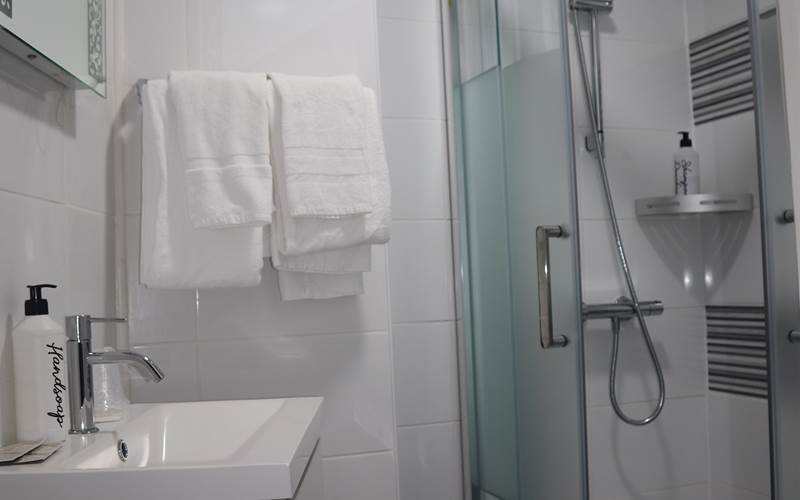 Salle de bains Chambre 5