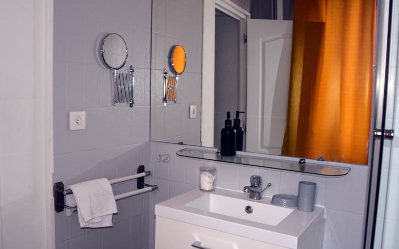 salle_de_bain_3_compressee