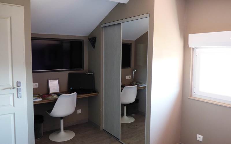 Chambre Eloïse 9 Chambres d'hôtes La colline aux Yeux Doubs