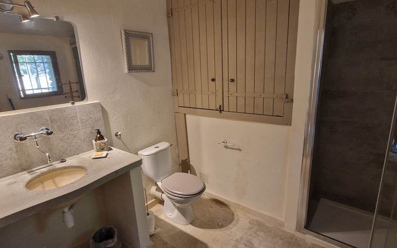 28-Salle d'eau Pool House