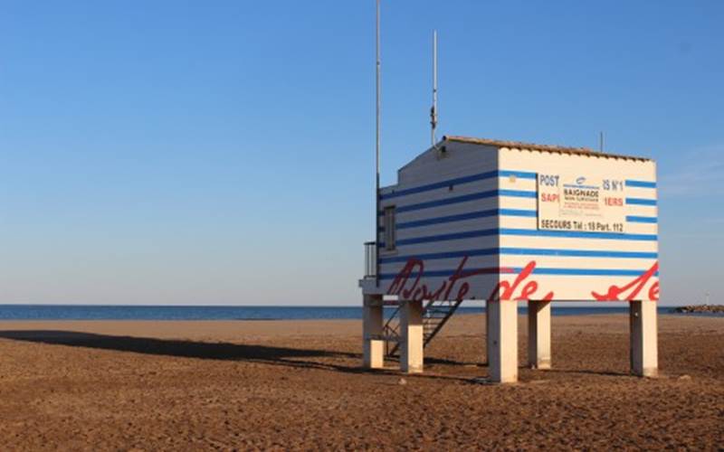 aecdc7ac-f663-49bf-b791-484e671259e5-photo-around