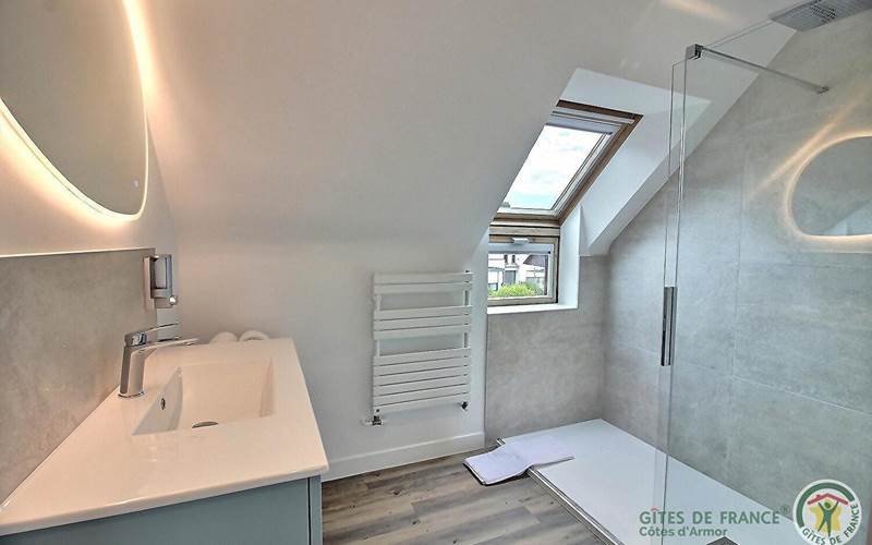 chambre Fre´hel salle de bain