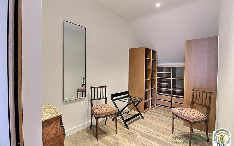 Chambre Armor dressing