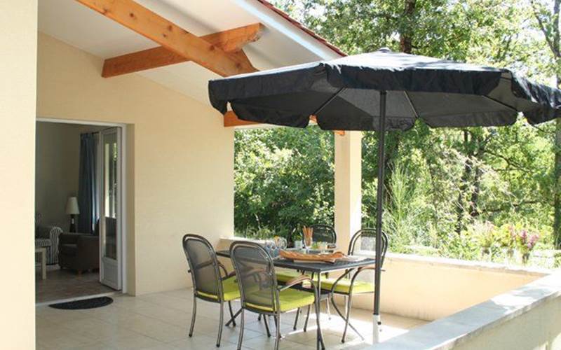 villa charentaise terrasse a l ombre etang vallier resort