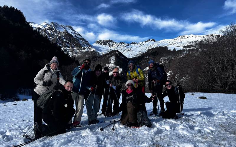 raquettes-a-neige-valle-daspe-photo-around