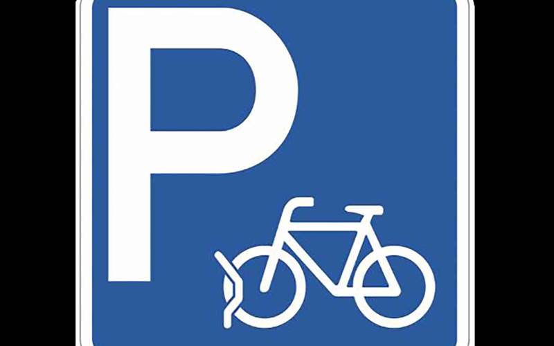 parking vélo gratuit (cour intérieure fermée)