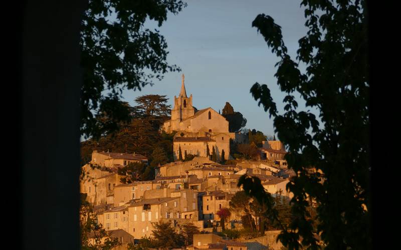 02-Vue sur Bonnieux