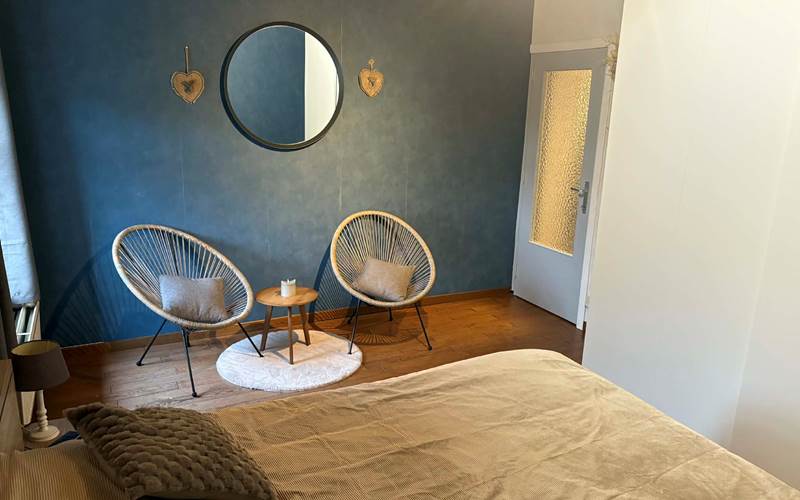 cacc8389-8f2f-4f36-b155-5a40318cef93