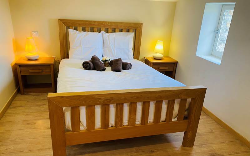 Massane chambre n°2 étage 1gd lit