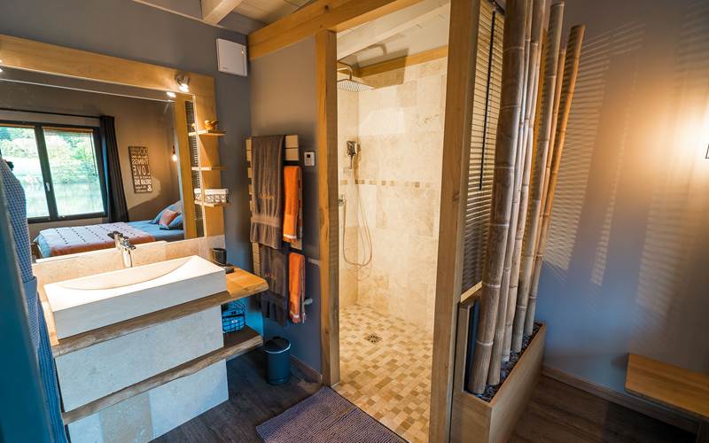 Douche à l'italienne