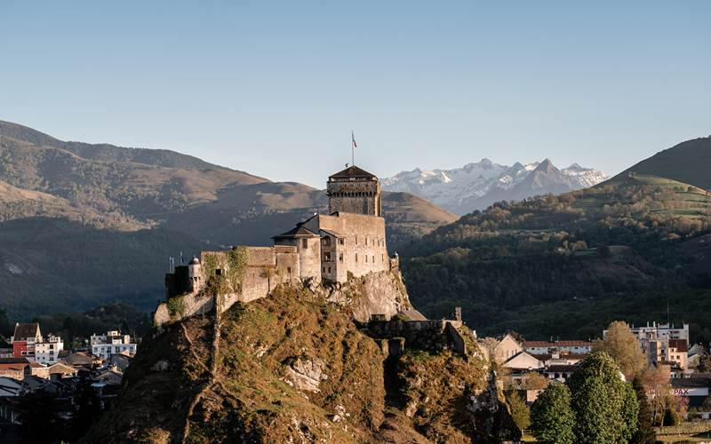 Chteau-fortLourdesVisitePanoramaYOHANESPIAUBE-photo-around