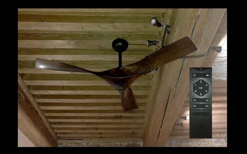 Ventilateur de plafond et sa télécommande