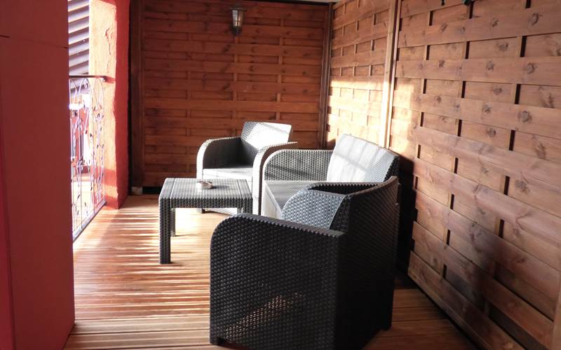 Terrasse couverte chambre Emmanuelle