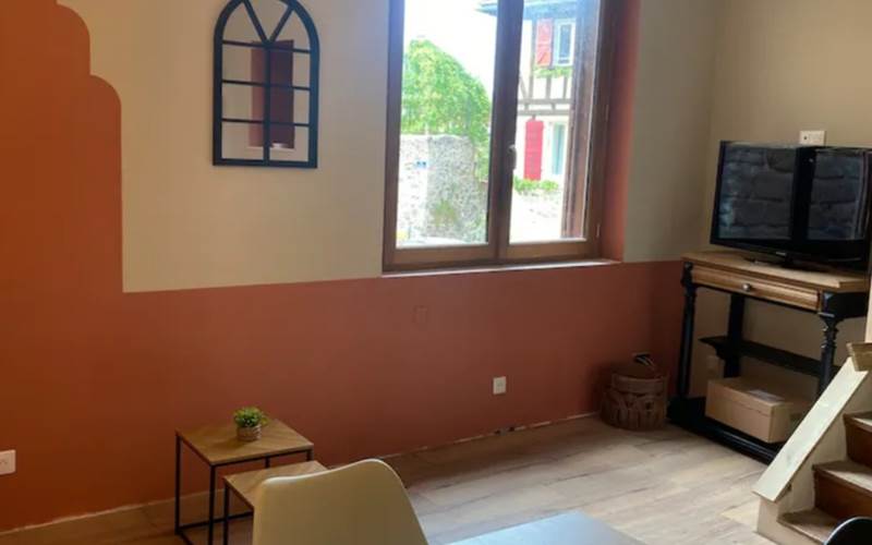 Screenshot_20240514_232141_Airbnb