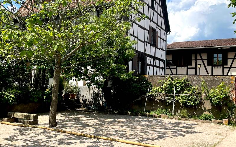 Le terrain de pétanque de La cour Zaepffel