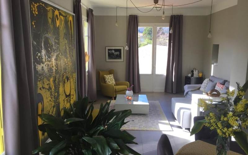 Le Clos Saint Andre´ vue salon