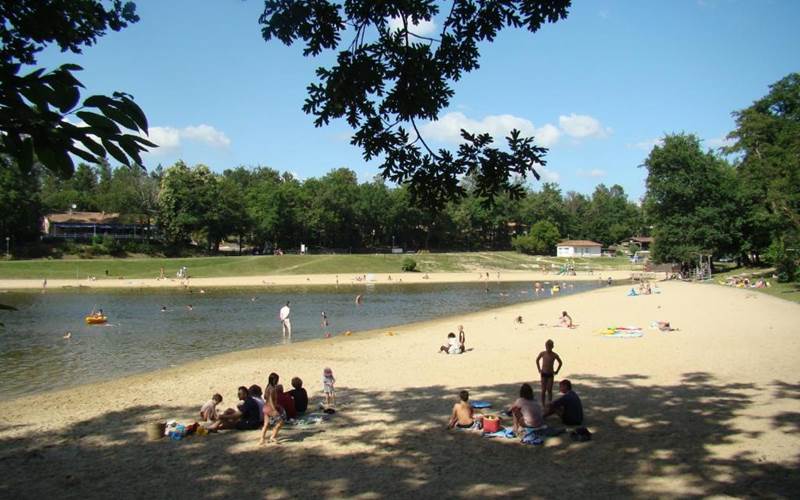 ETANG VALLIER RESORT PLAGE